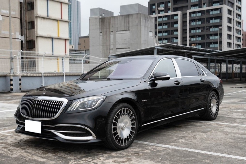 Mercedes-Maybach S560